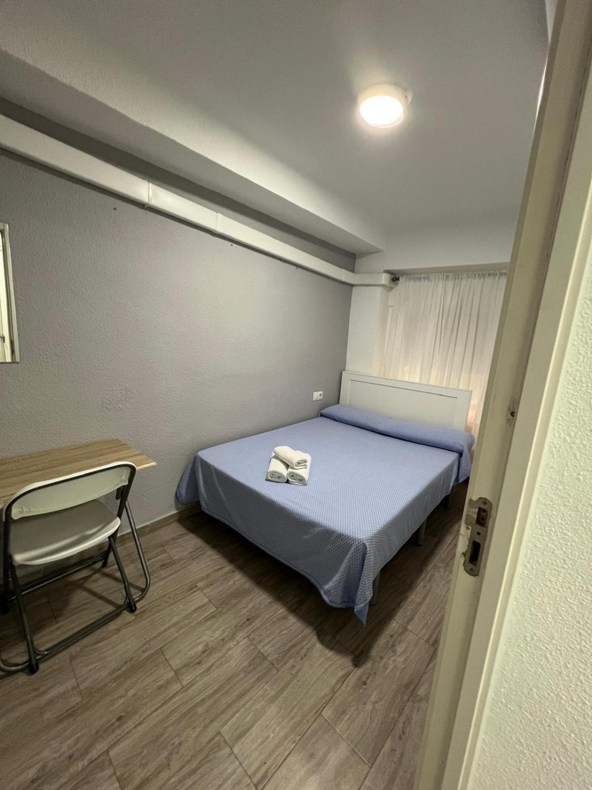 Guesthouse Central Alicante Exterior photo