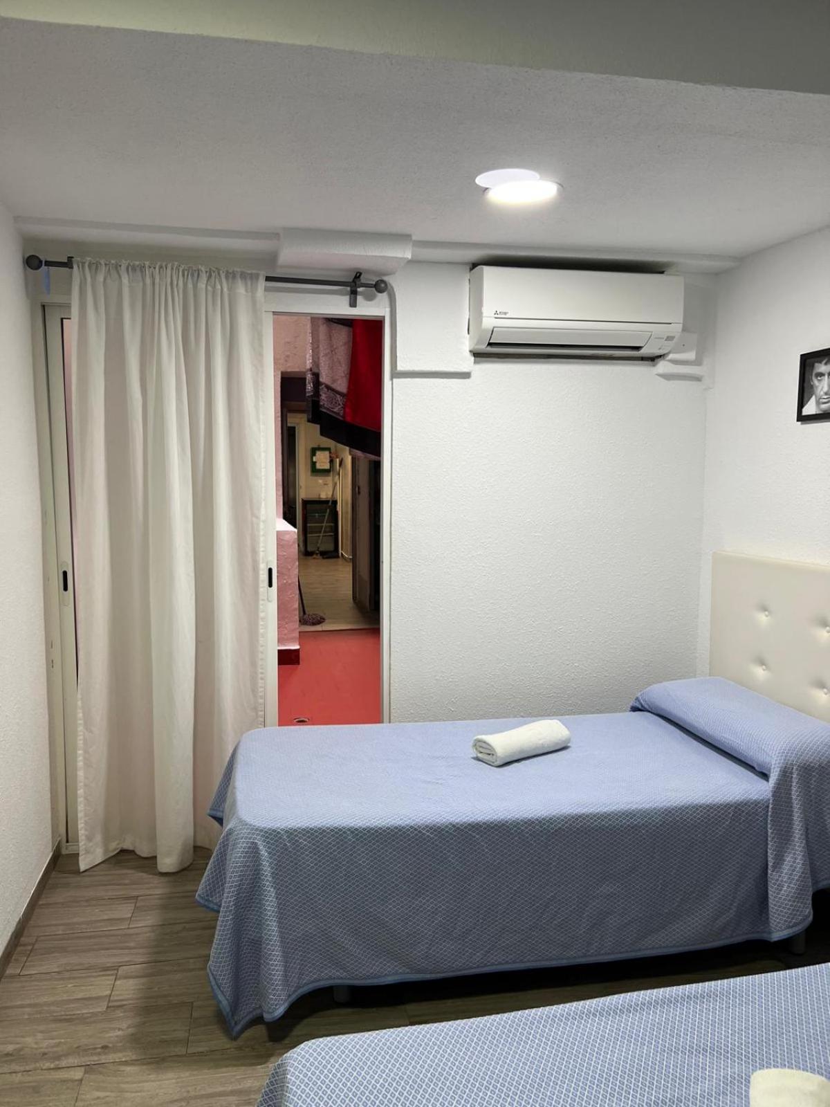 Guesthouse Central Alicante Exterior photo