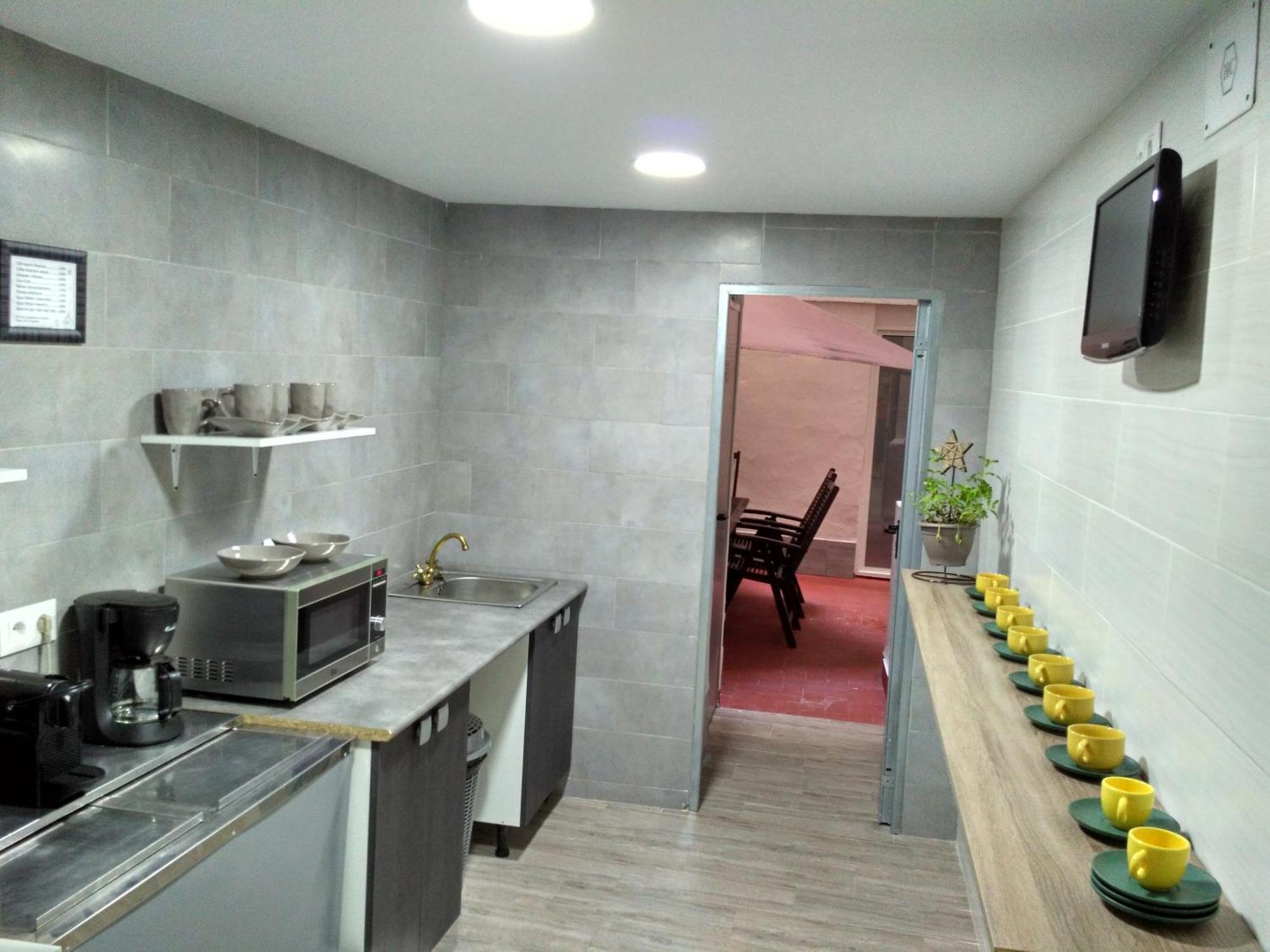 Guesthouse Central Alicante Exterior photo